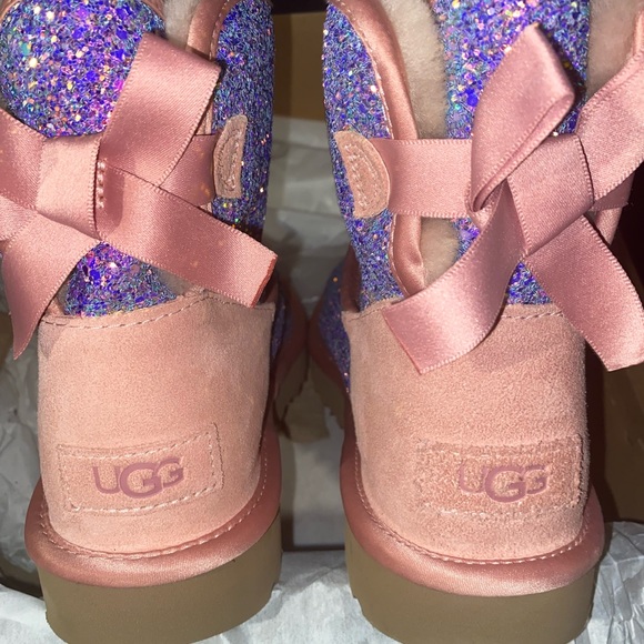 Brand new ugg Cosmo size 6 - Picture 9 of 10